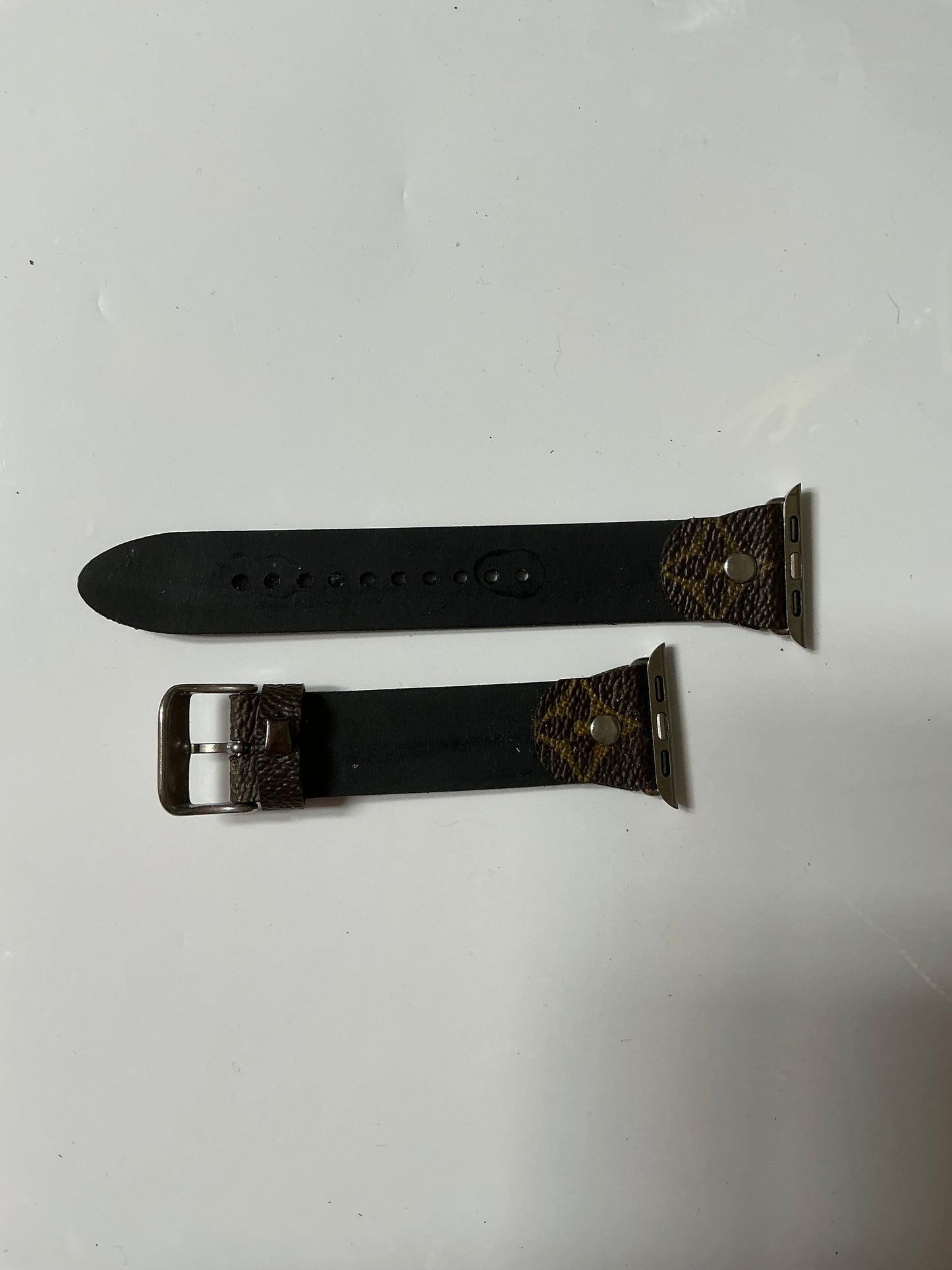 Upcycled apple watchband for small Apple Watch