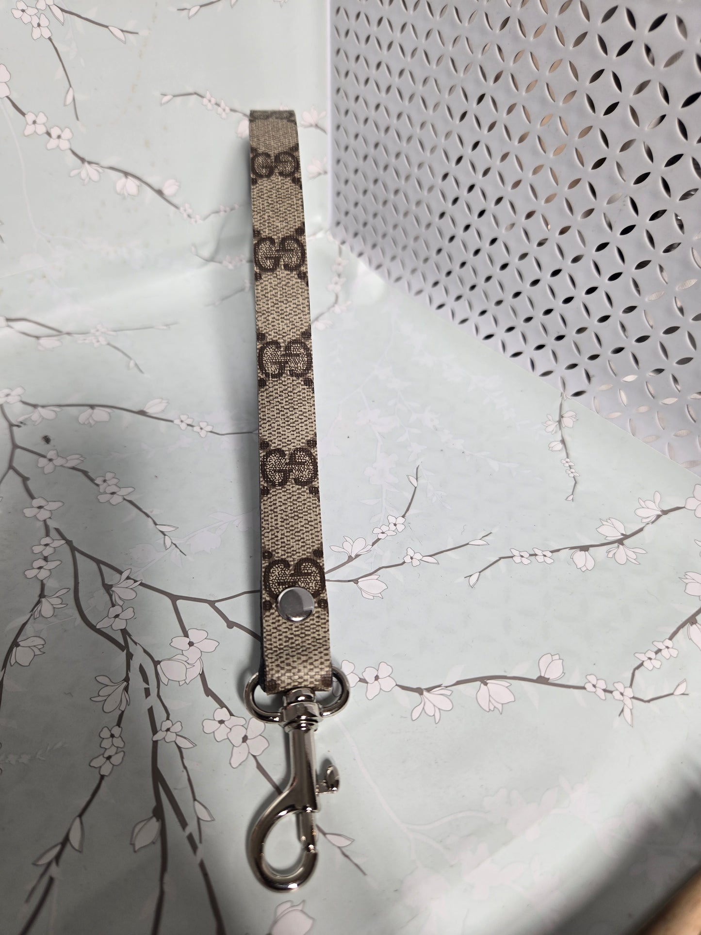 Upcycled wristlet SILVER CLASP