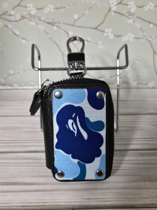 Upcycled keyfob holder