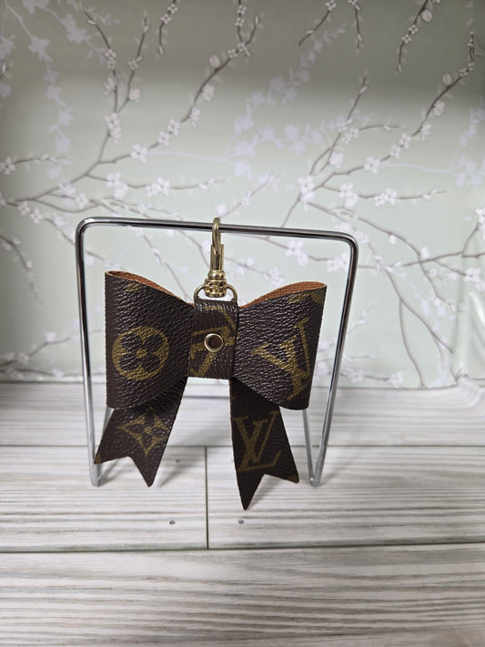 Upcycled Bow
