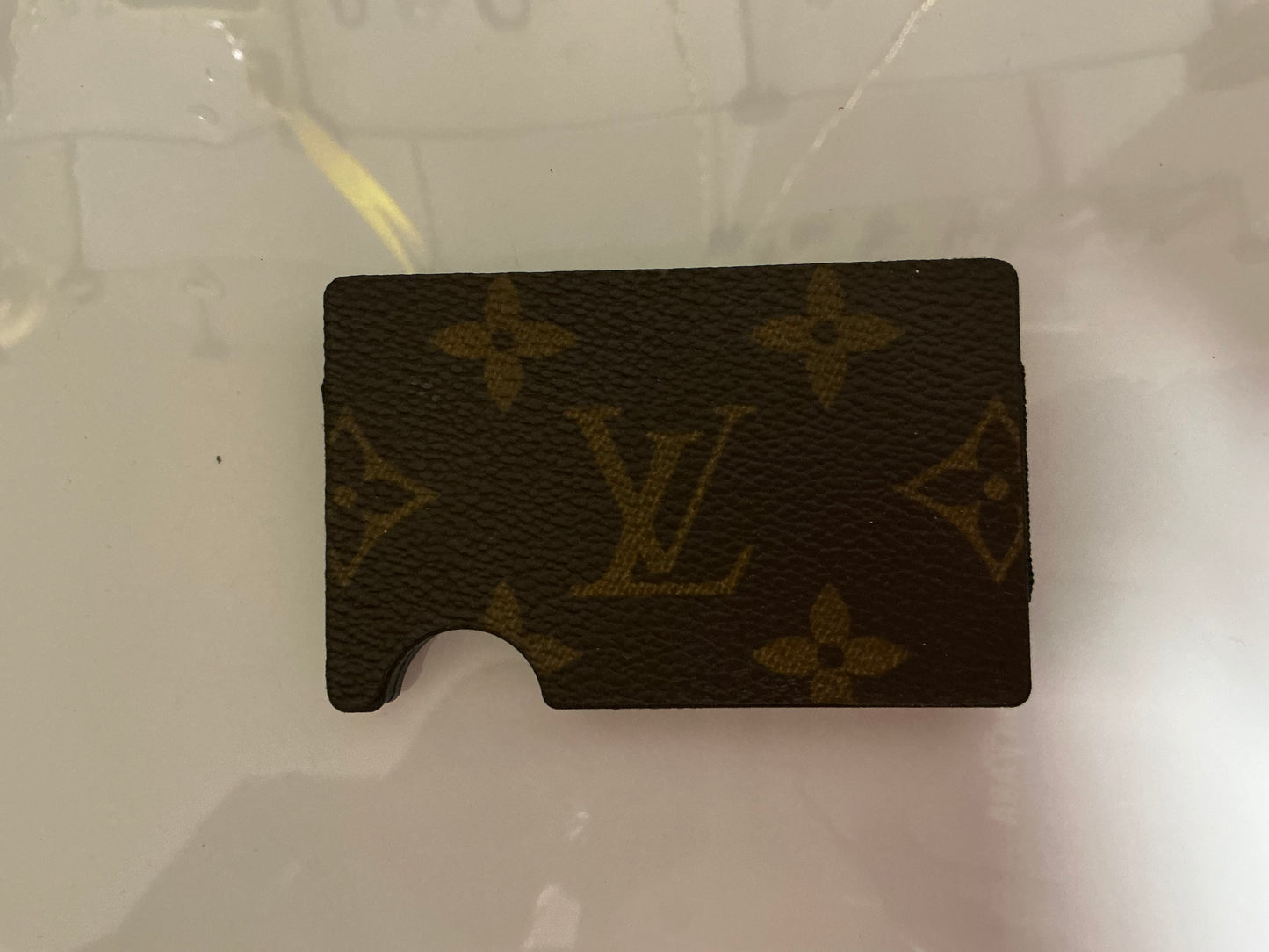 Upcycled metal cardholder with money clip