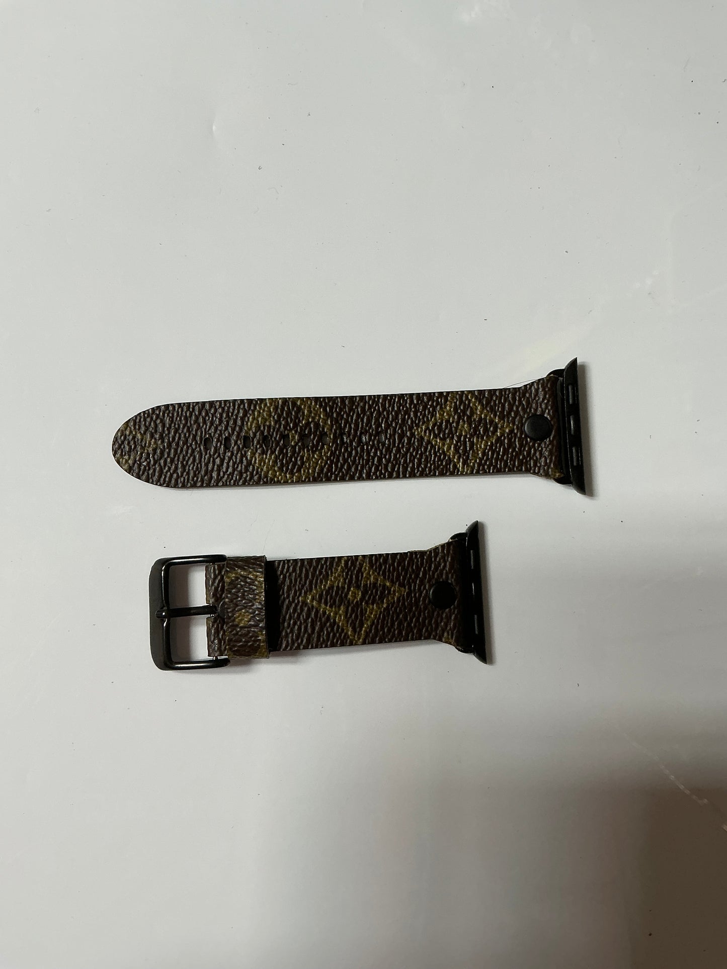Upcycled apple watchband for small Apple Watch