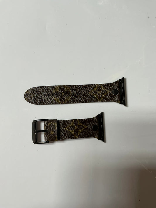 Upcycled apple watchband for small Apple Watch