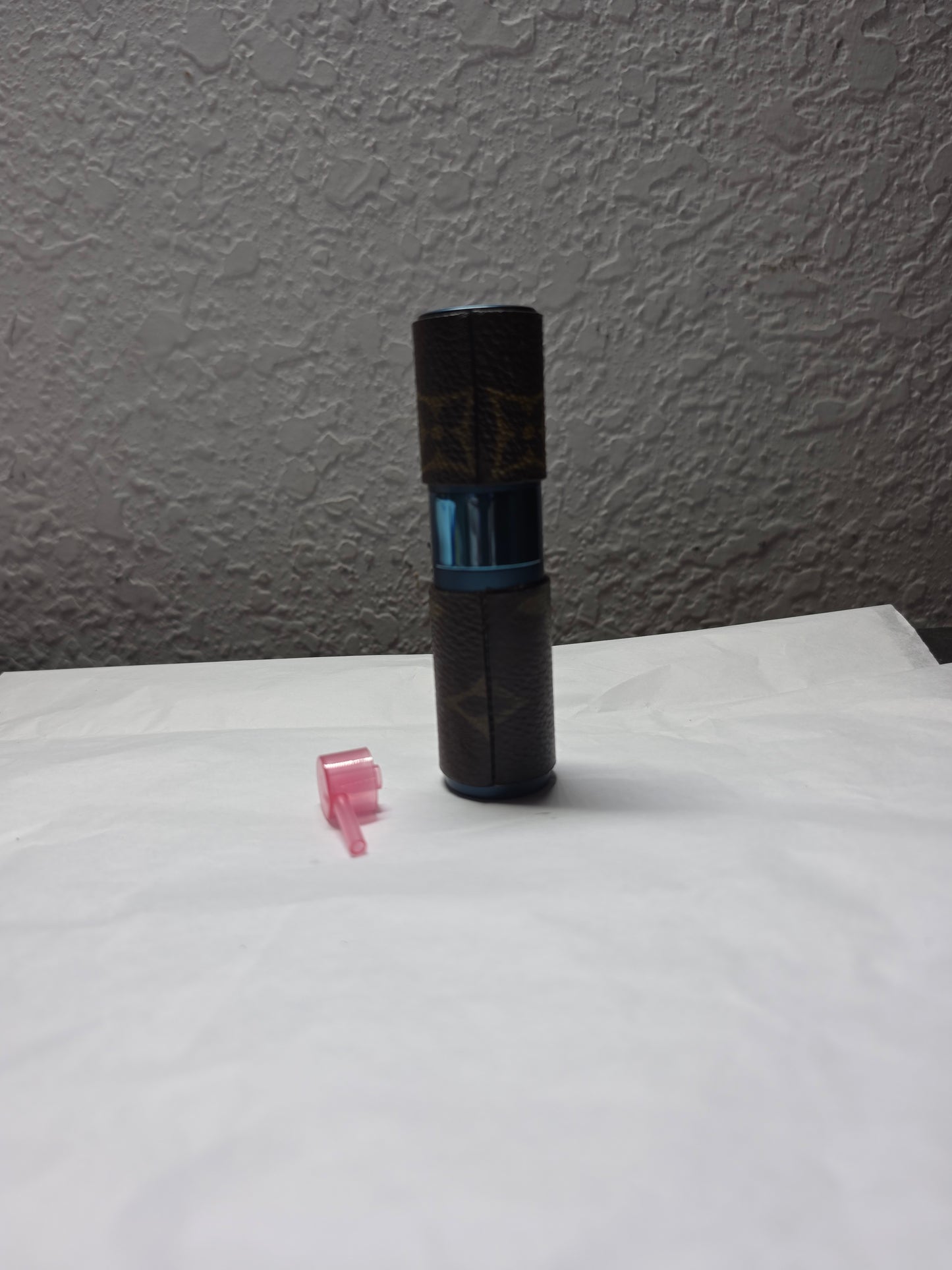 Upcycled perfume atomizer