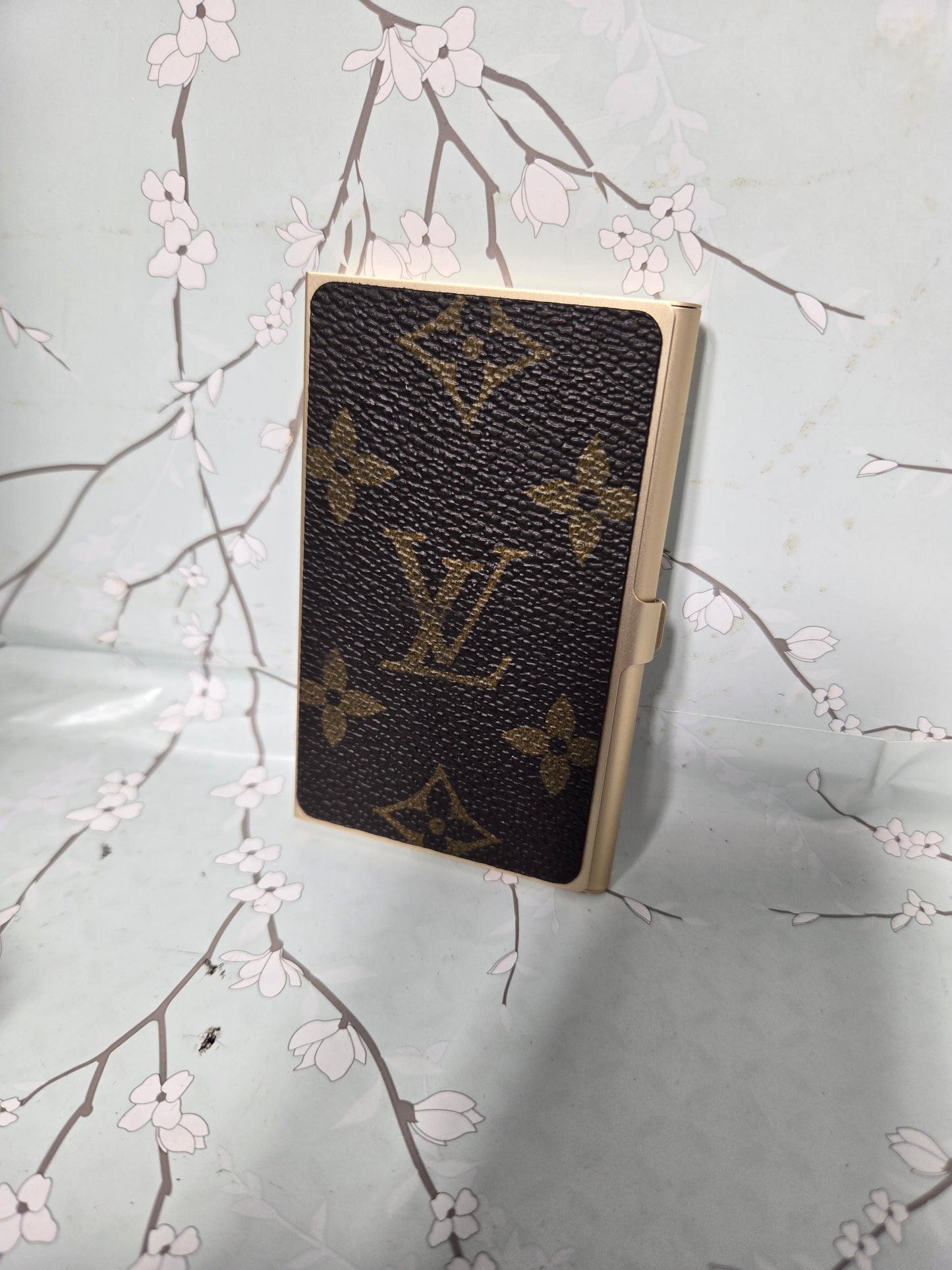 Thin lightweight upcycled card holder