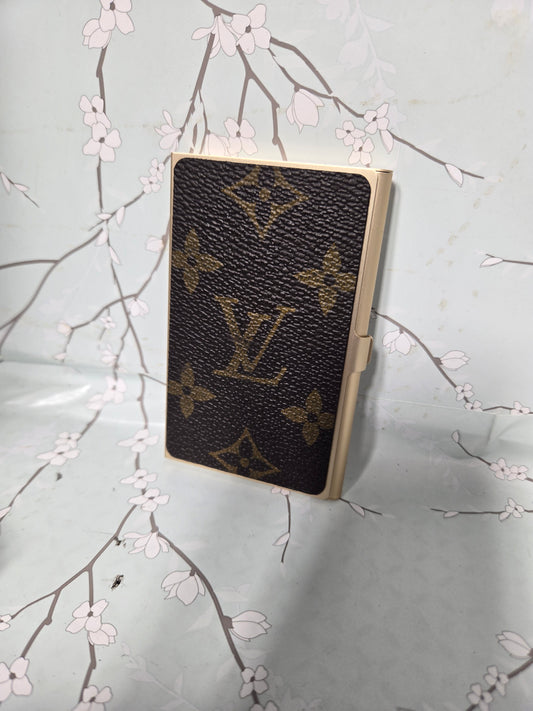 Thin lightweight upcycled card holder