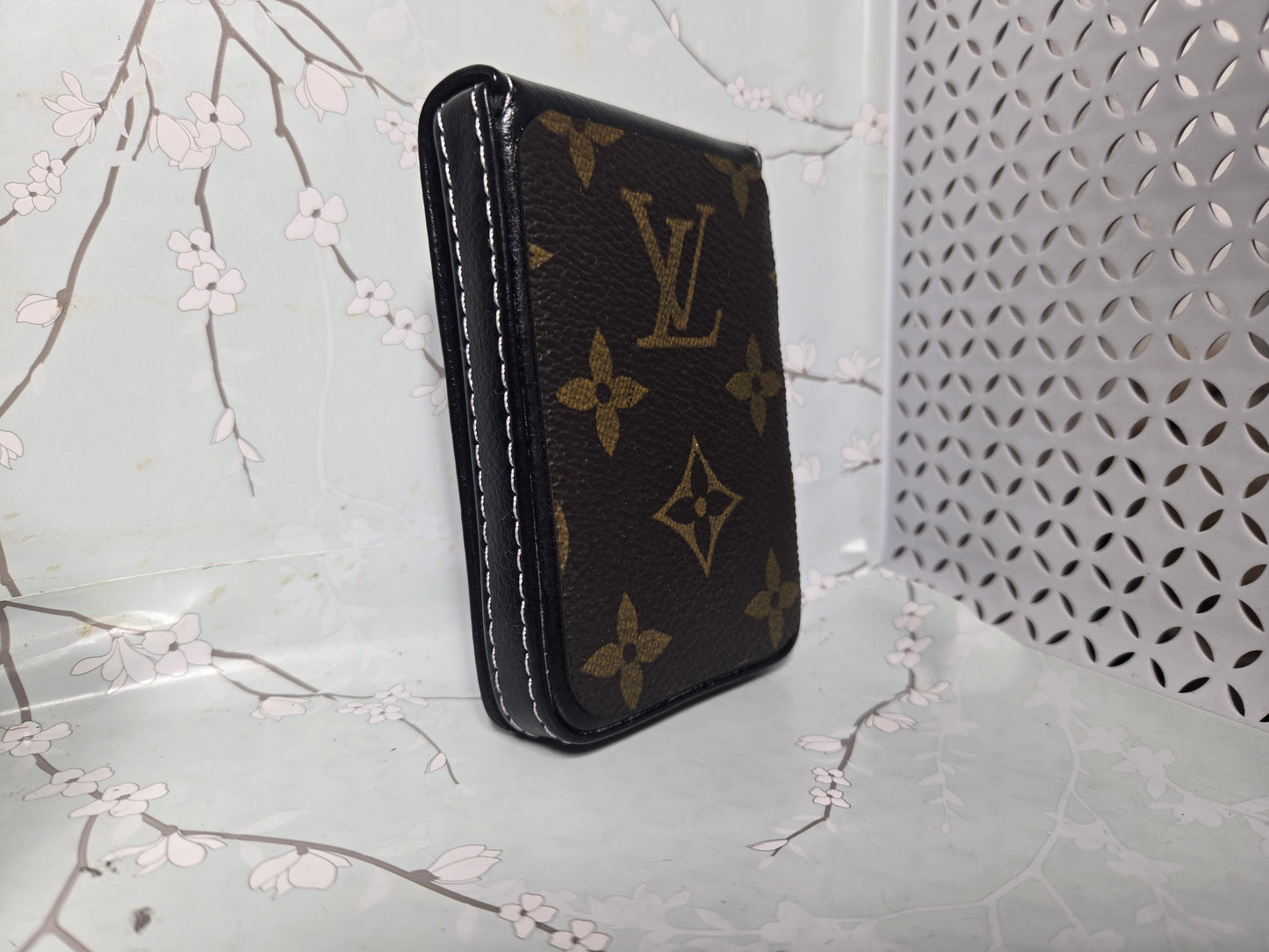 Upcycled card holder/ wallet with magnetic closure.