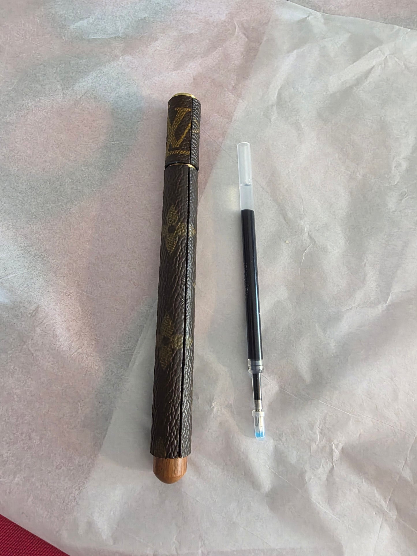 Upcycled rosewood and brass with cap done also, ( 1 refill)