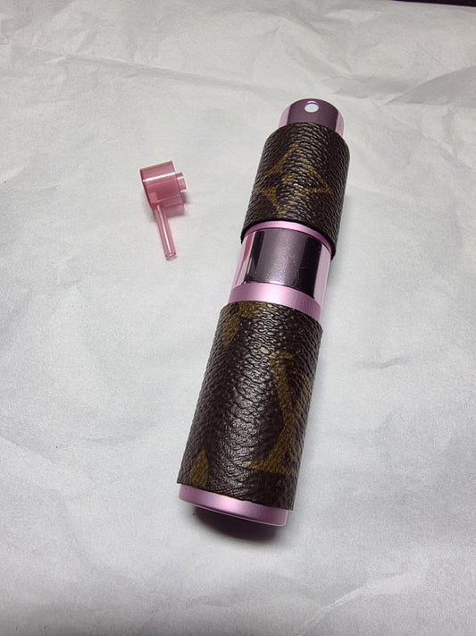 Upcycled perfume atomizer