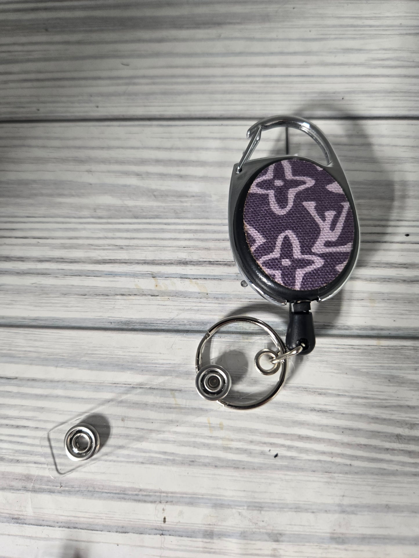 Upcycled double clip badge holder (clip on top & on the back)
