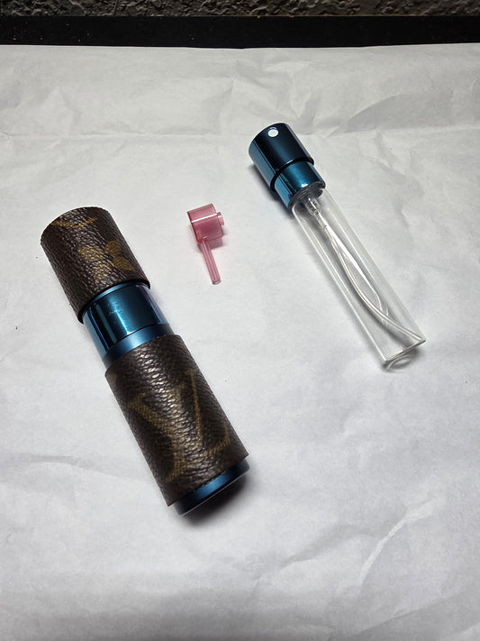 Upcycled perfume atomizer