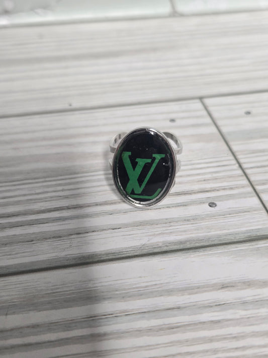 Upcycled stainless steel ring adjustable