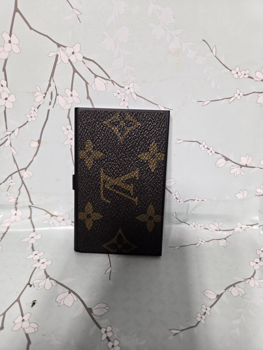 Thin lightweight upcycled card holder