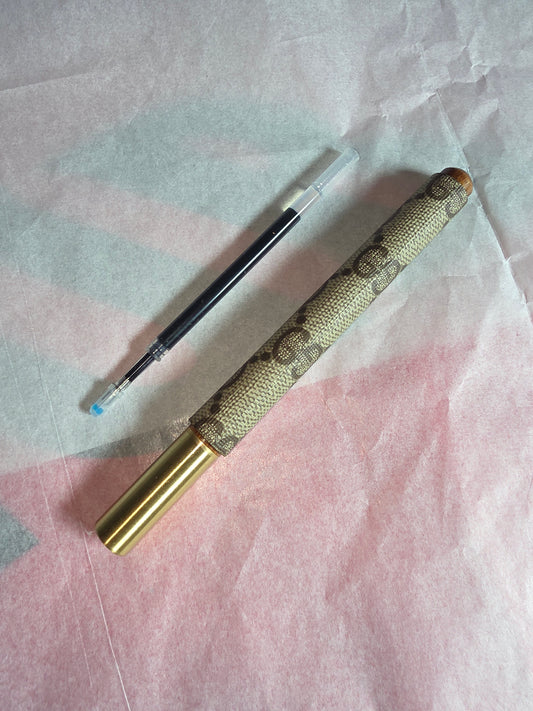 Upcycled rosewood and brass, ( 1 refill)