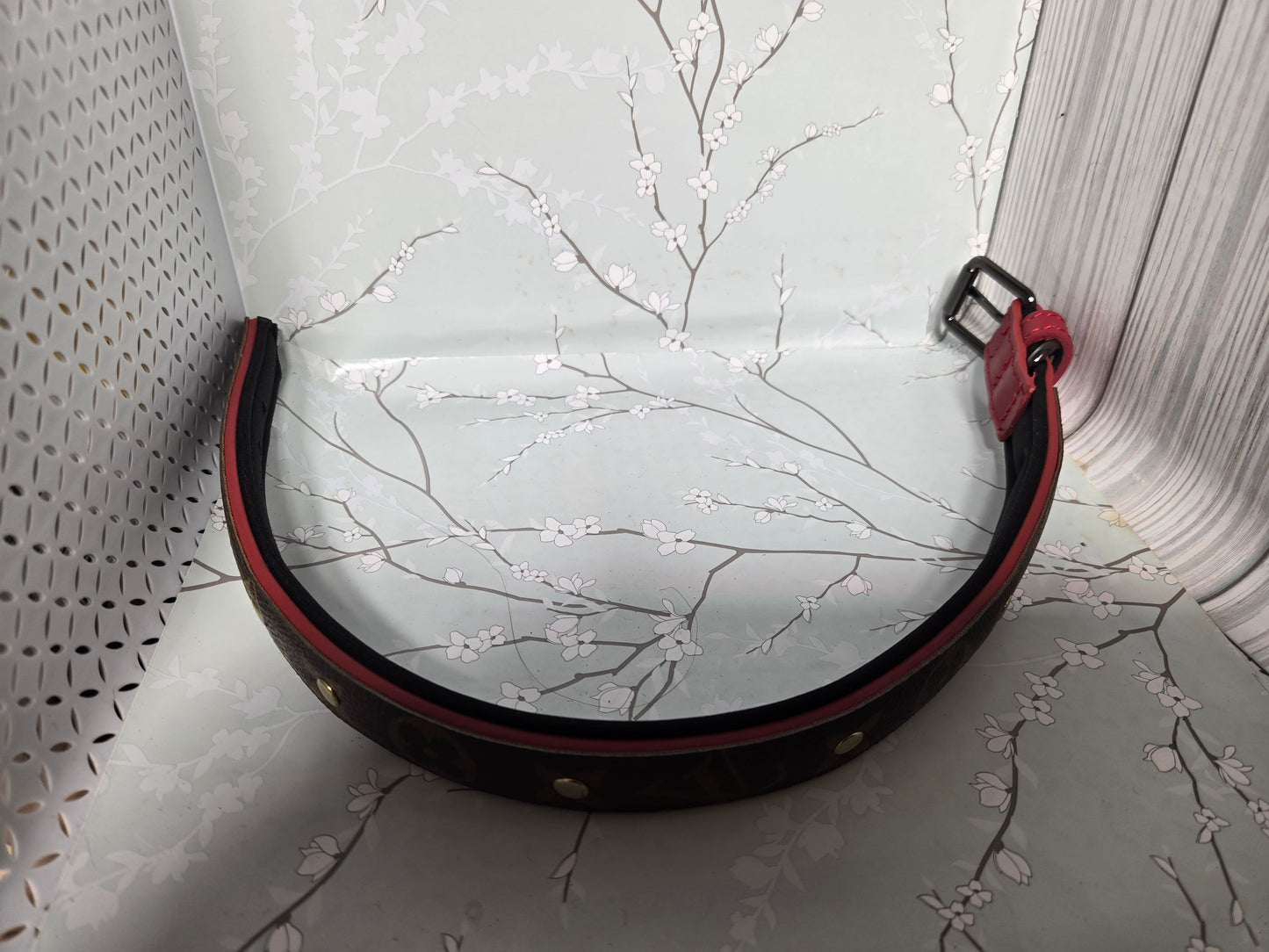 Upcycled pet collar medium size