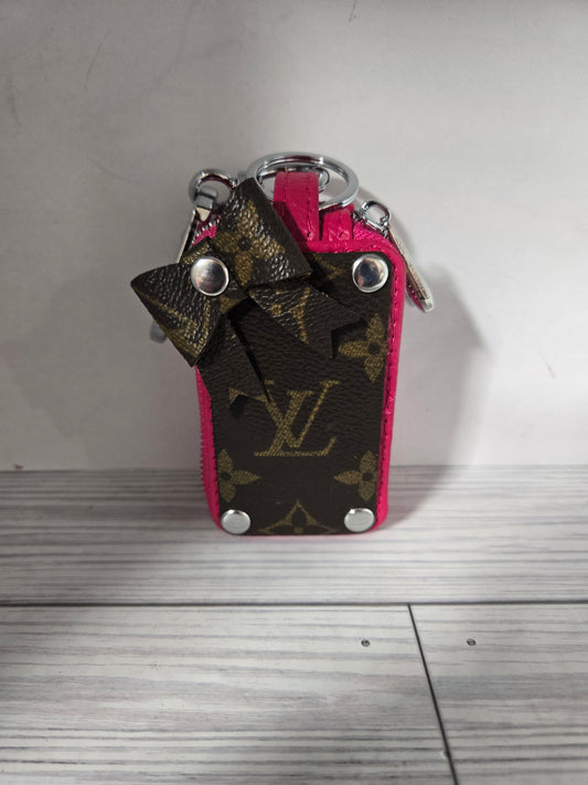 Double Upcycled keyfob holder
