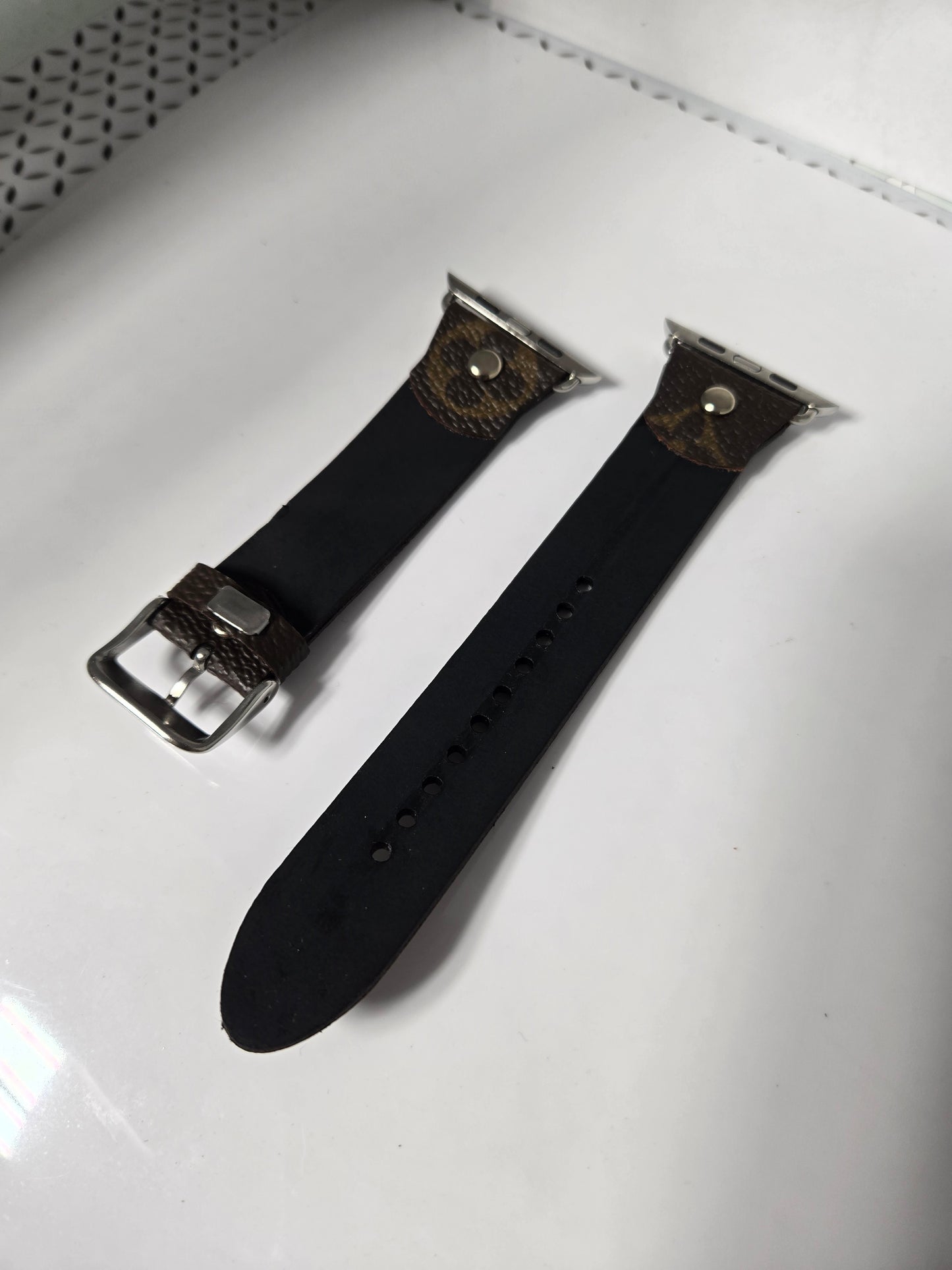 Upcycled watchband for apple