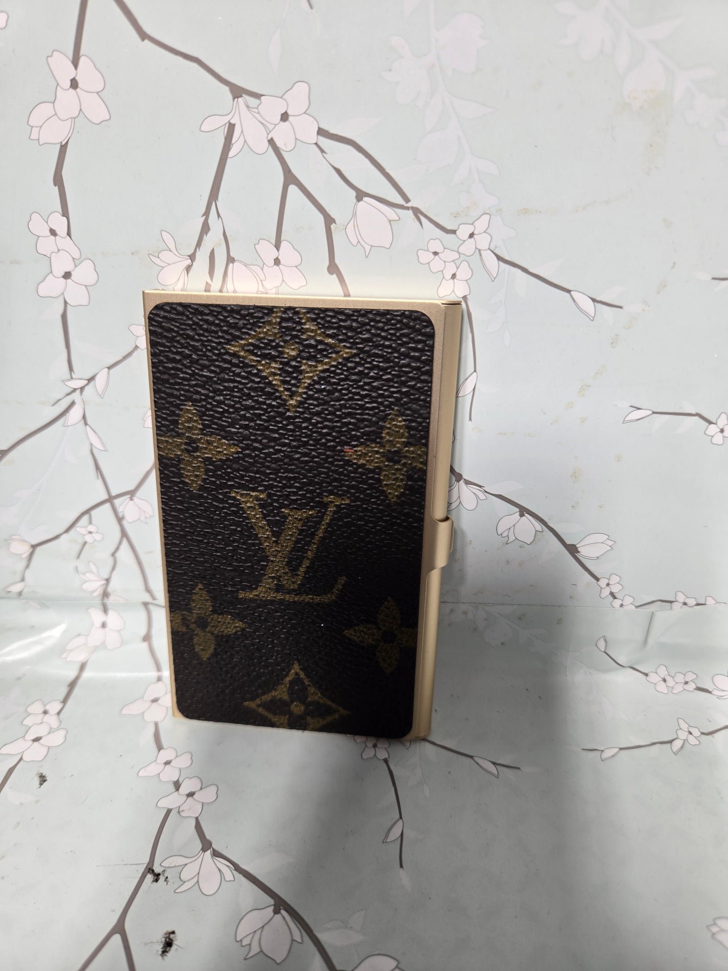 Thin lightweight upcycled card holder