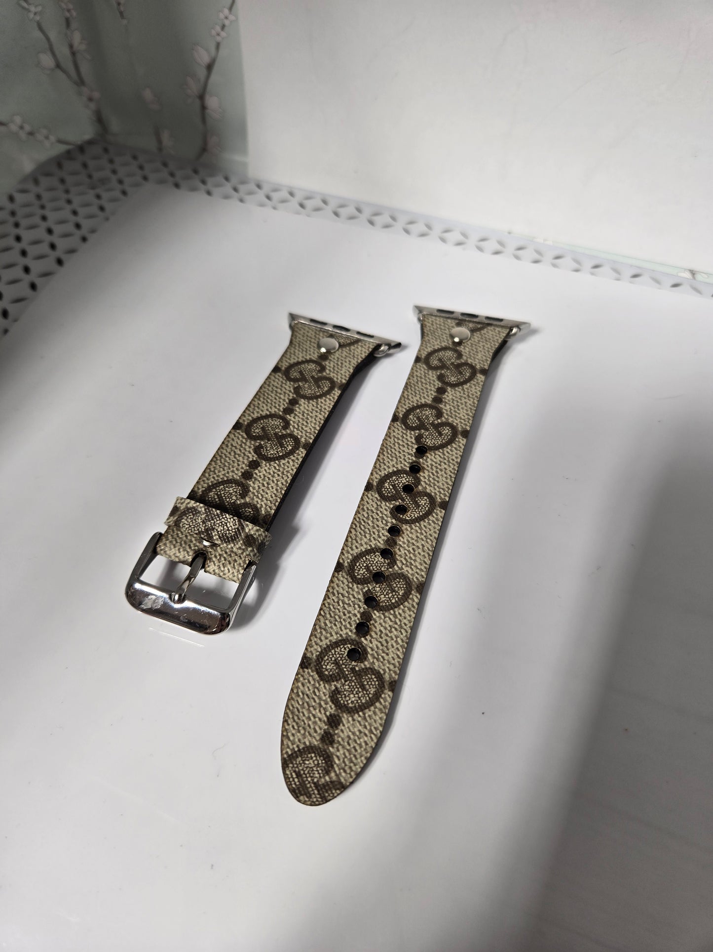 Upcycled watchband for apple