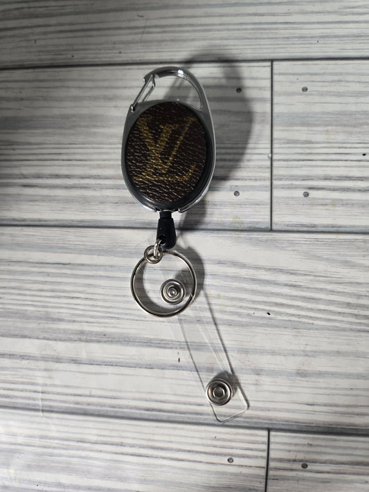 Upcycled double clip badge holder (clip on top & on the back)