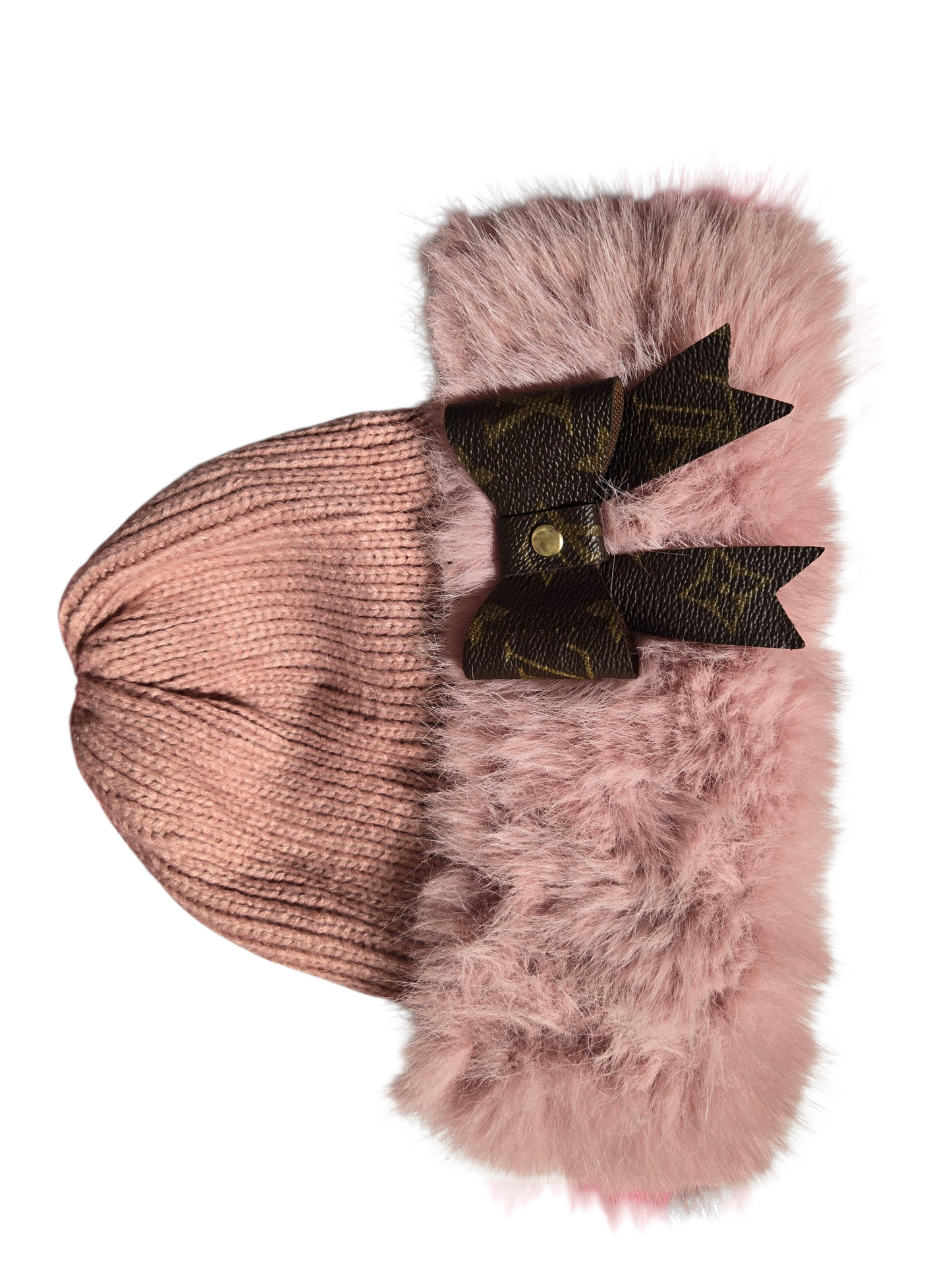 Upcycled knitted beanie with faux fur