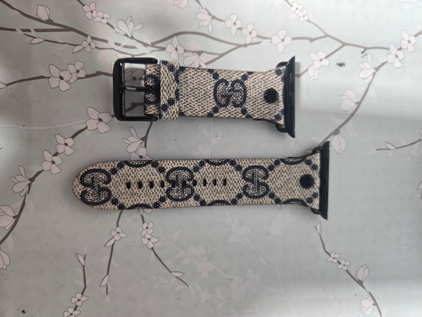 Upcycled watchband for apple