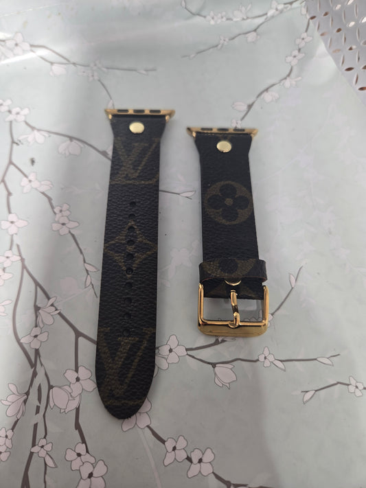 Upcycled watchband for apple